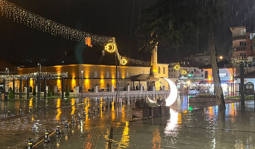 Çorum’da Sarı Kod Devam Ediyor: Pazar Günü Sağanak ve Soğuk Hava Etkili