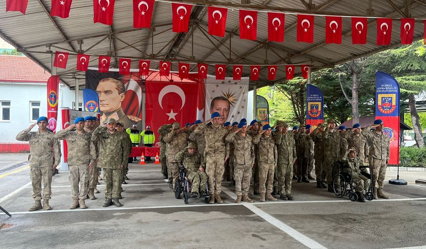 Bir Günlüğüne Asker Oldular; Gurur, Duygu ve Vatan Sevgisi Bir Aradaydı