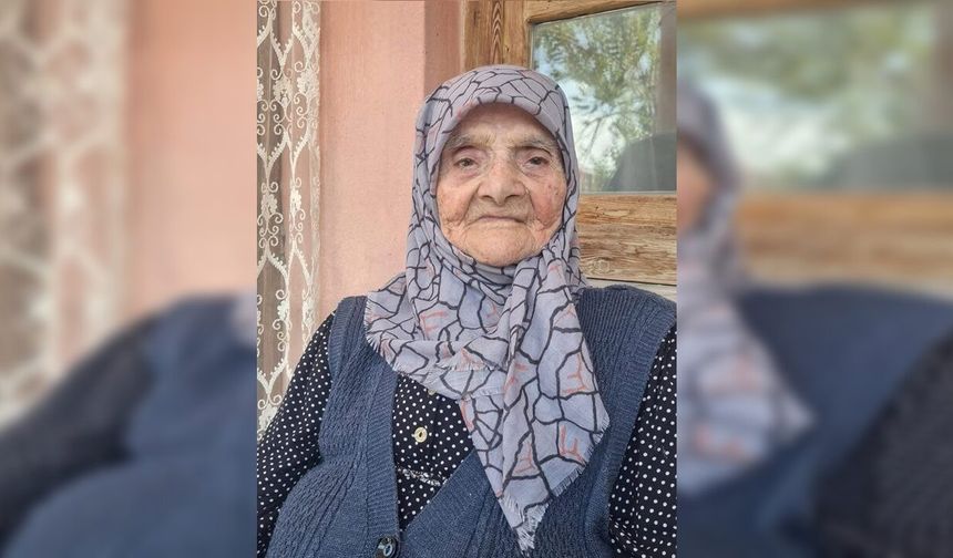 104 Yaşındaki Ayşe Yalvaçer Vefat Etti