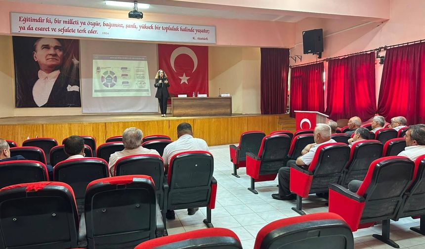 Muhtarlara Sosyal Hizmetler Anlatıldı