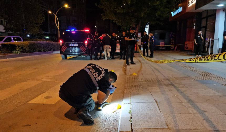Çorum'da Kanlı Gece, Otel İşletmecisine Kurşun Yağdırdılar!