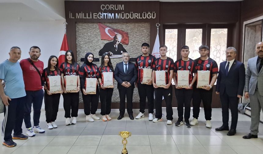 Türkiye Şampiyonlarından Cemil Çağlar’a Ziyaret