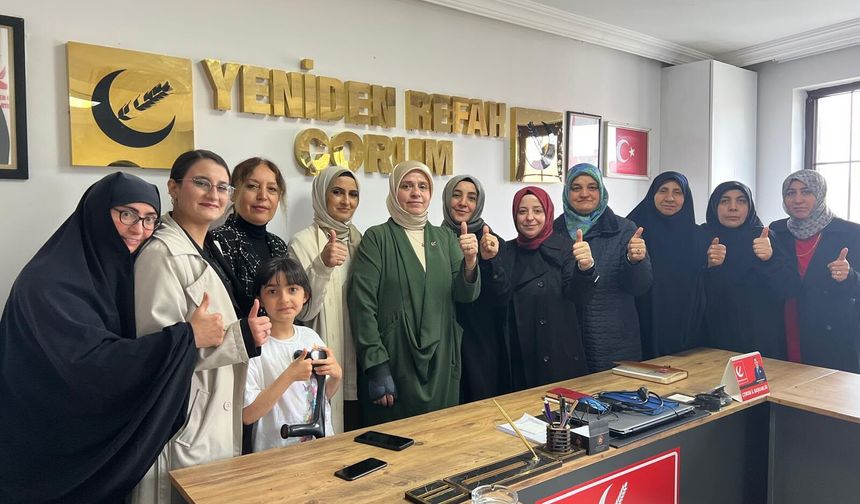 Yeniden Refah Partisi Çorum İl Kadın Kolları’nda Görev Değişimi