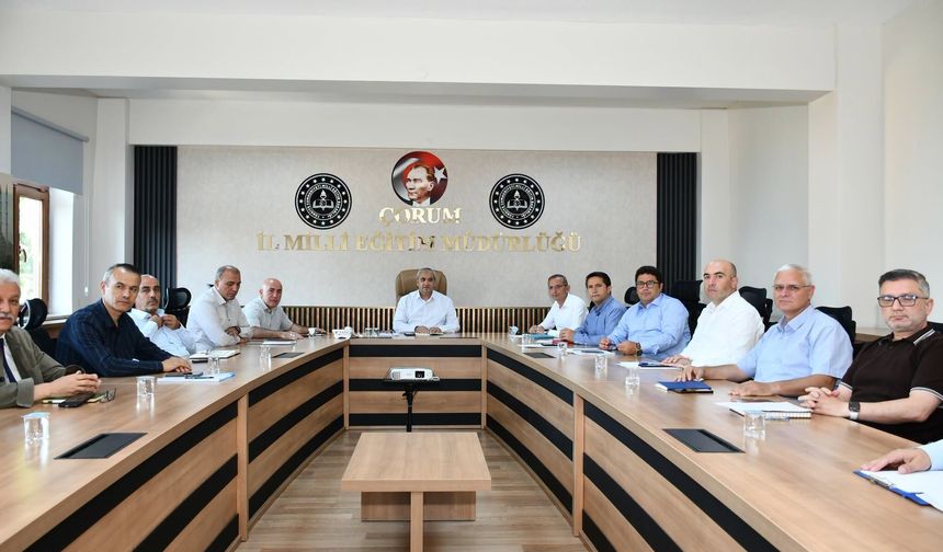 Çorum'da Eğitimde Yeni Hafta Planlandı! İl Müdürlüğünde Koordinasyon Toplantısı