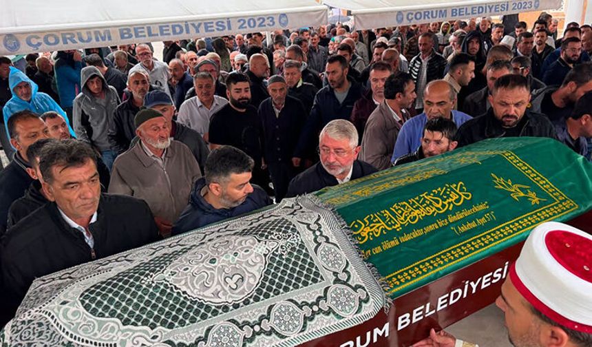Emekli İmam Necip Satıcı Toprağa Verildi