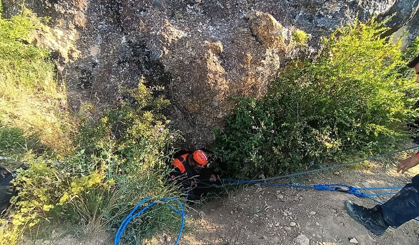 Çorum'da Kaçak Kazı Kabusa Döndü! Mağarada Mahsur Kaldı