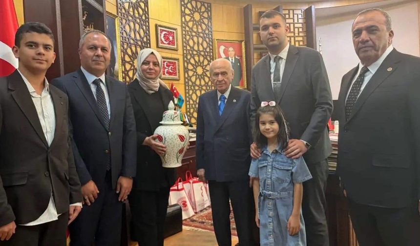 Çıplak, Genel Başkan Bahçeli'yi Ailesiyle Birlikte Ziyaret Etti