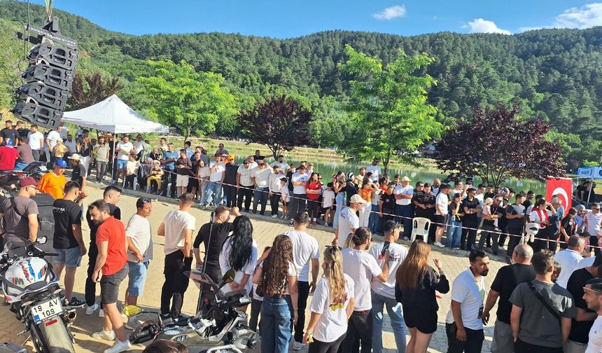 56 Şehirden Motor Tutkunları Laçin Yeşilgöl'de Buluştu