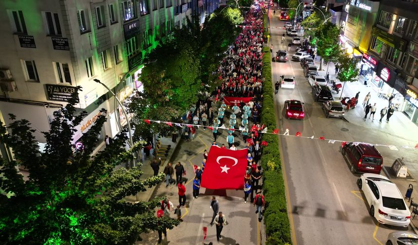 Çorum’da 15 Temmuz Demokrasi Yürüyüşü