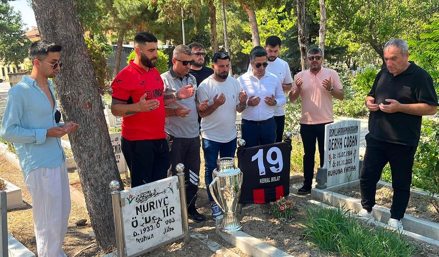 Şampiyonluk Kupasıyla Kemal Bolat'a Vefa!