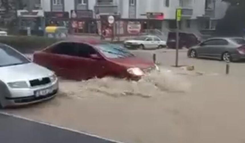 Sağanak Yağış Çorum’da Etkili Oluyor