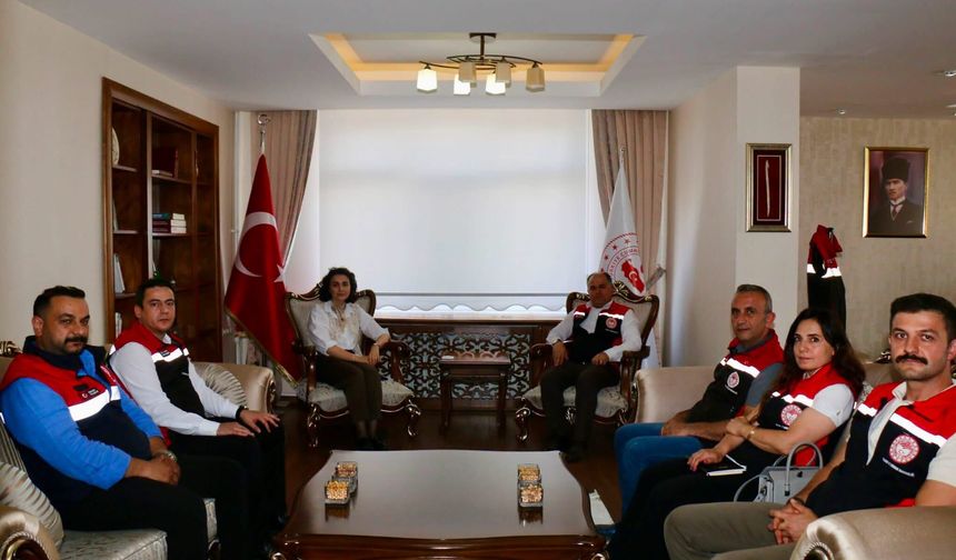 Taş, Kaymakam Tokur’a İlçedeki Tarım Çalışmalarını Anlattı