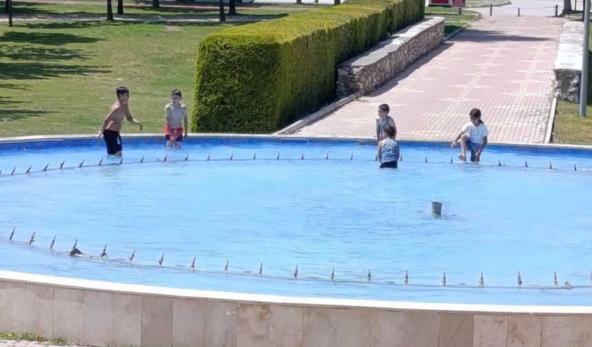 Serinlemek İçin Tehlikeyi Hiçe Sayıyorlar