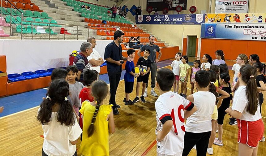 Müsabakalar İçin Hazırlıklar Devam Ediyor