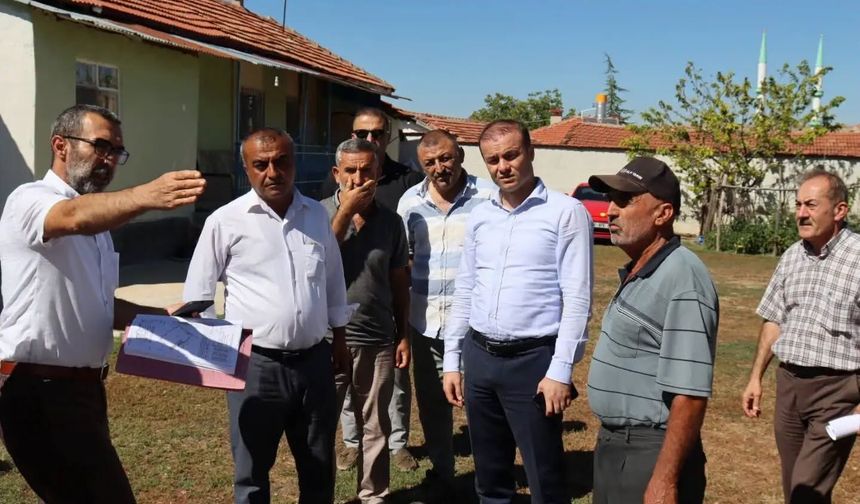 Kaymakam Dinçer, Çopraşık Köyü’nde Vatandaşlarla Buluştu