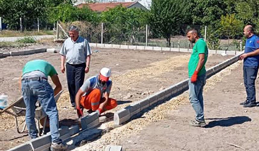 Laçin’de Çocukların Oynayıp Gülebileceği Bir Park Daha Yapılıyor