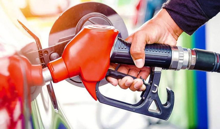 Motorinin Ardından Bir Zam Da Benzine