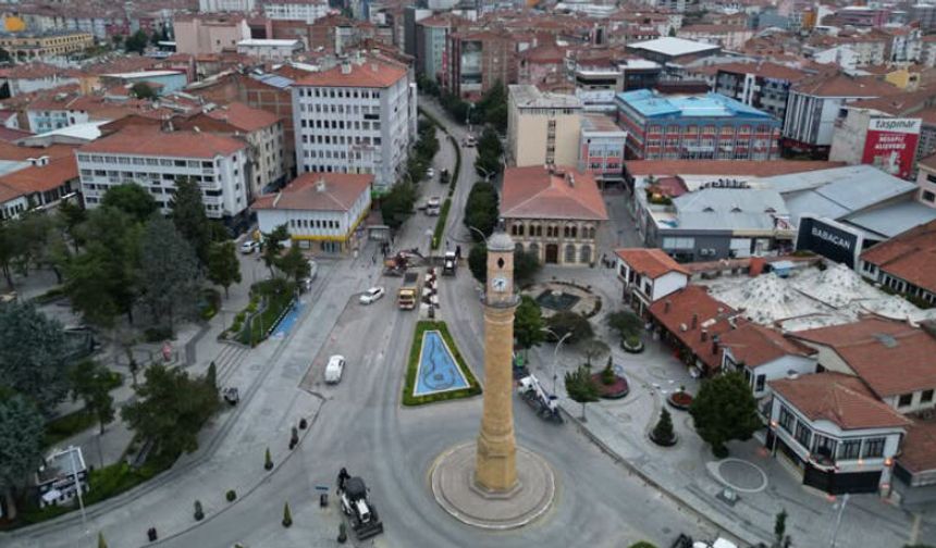 Gazi Caddesi Yarın Trafiğe Kapanıyor