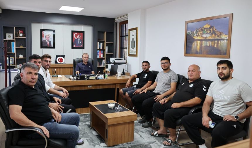 Güreşin Fenomen İsmi Atom Karınca Osmancık’ta