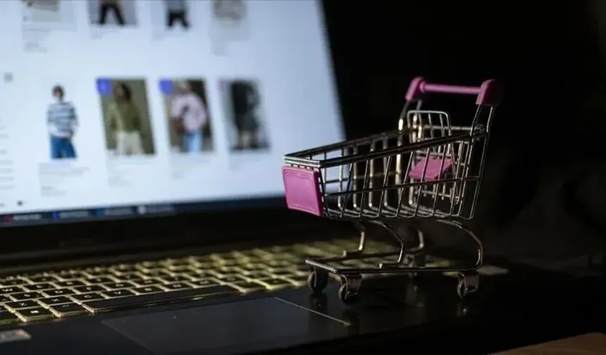 E-ticarette Tüketiciyi Koruyan Kurallar Geliyor