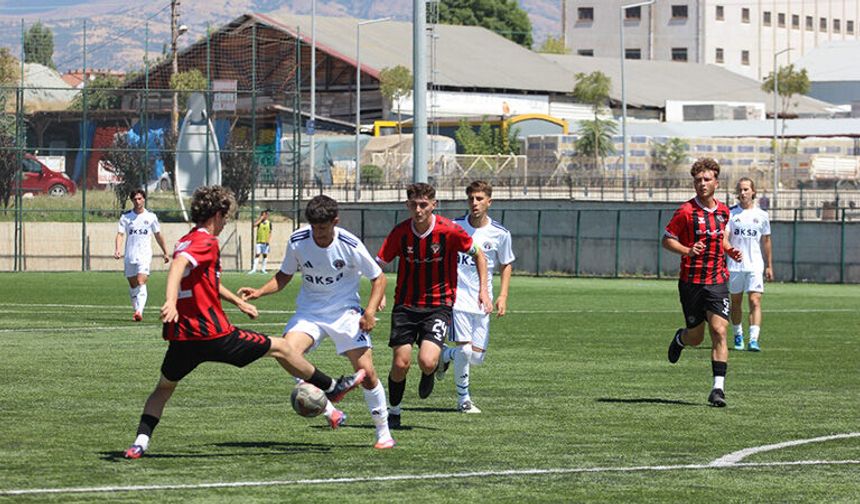 U19’lar Kasımpaşa'ya 4-1 Mağlup
