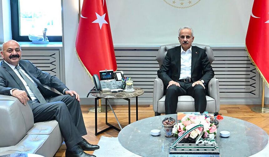 Bakan Uraloğlu’ndan Ortaköy’e Yol Sözü