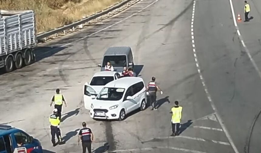 Zehir Tacirlerine 20 İlde Operasyon
