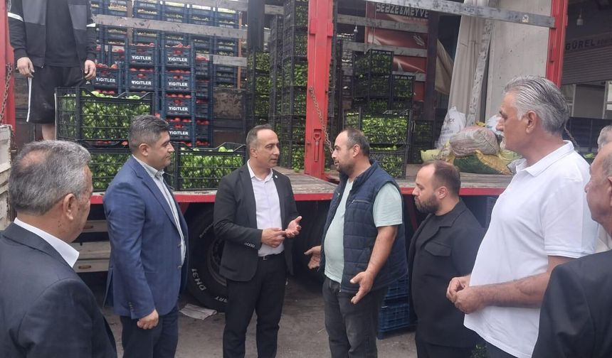 Yeni Parti Çorum’da Sahaya İndi, Esnafın Derdini Dinledi