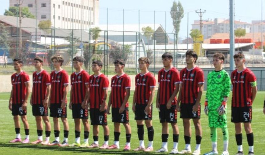 Gençlerin Zorlu Sınavı: Arca Çorum FK, Beşiktaş Deplasmanında