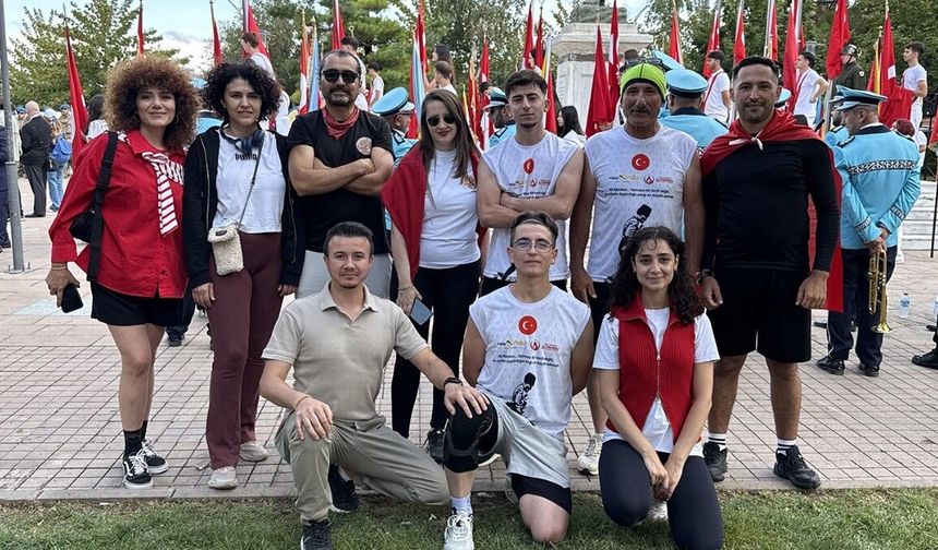 ‘ZAFER’ İçin 30,8 Kilometre Koştular