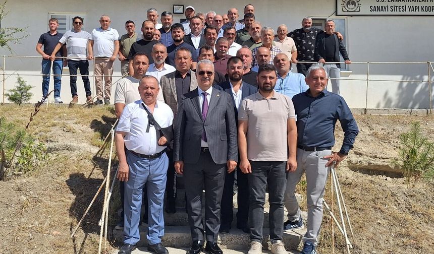 Ahlatcı: "Esnafımızın Her Daim Yanında Olmaya Devam Edeceğiz"