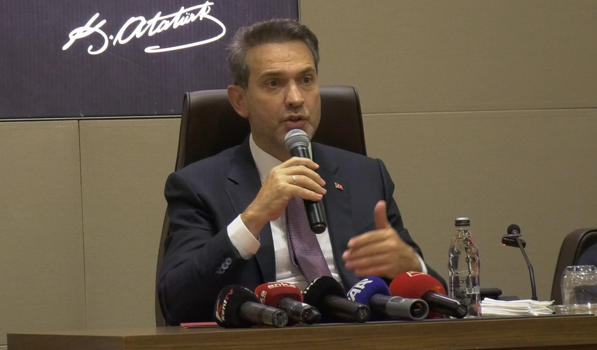 Bakan Bayraktar: “Türkiye’nin Ekonomisinde Cari Açık Problemi Var”