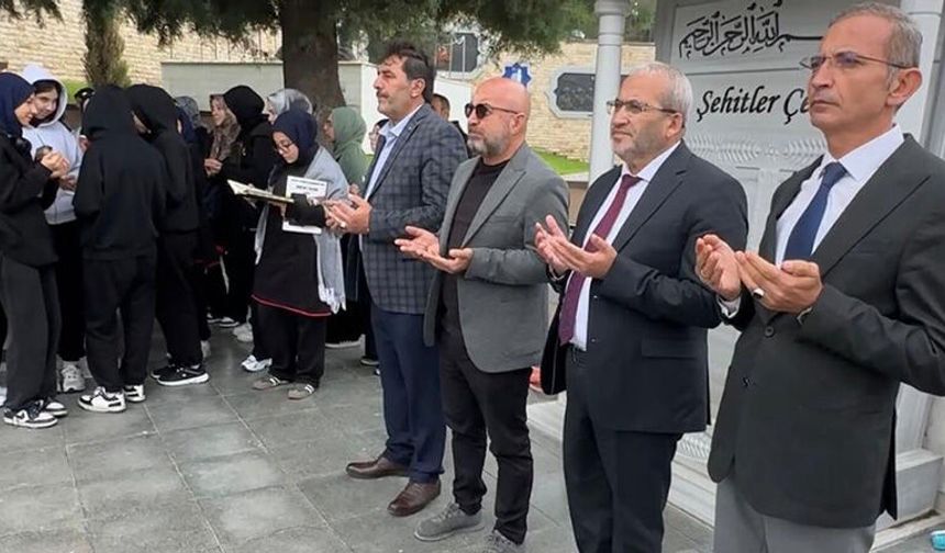 Şehitlerimizin aziz hatırası gönüllerde yaşamaya devam ediyor