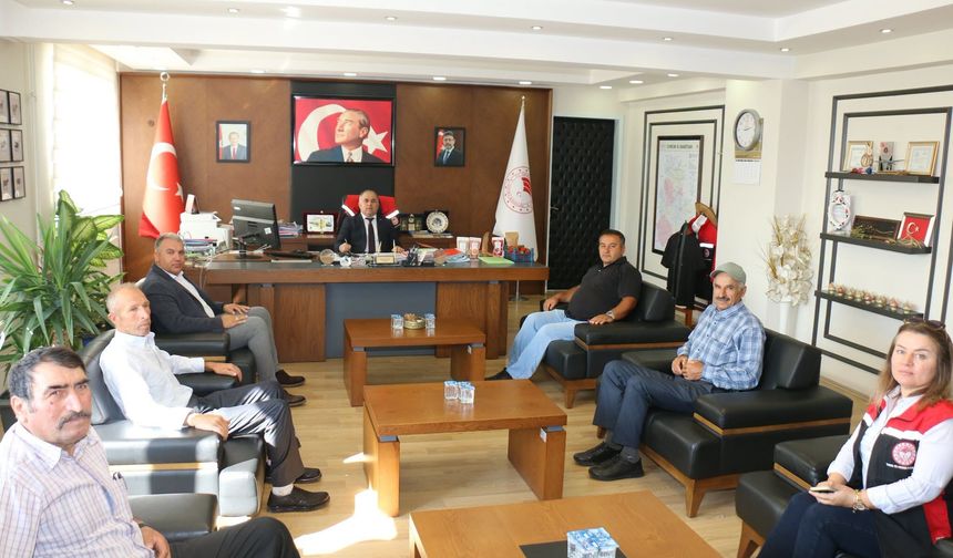 Çilek Üreticilerinden İl Müdürü Taş’a Ziyaret