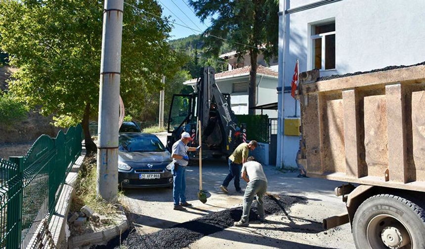 Bozuk Yollar Onarıldı