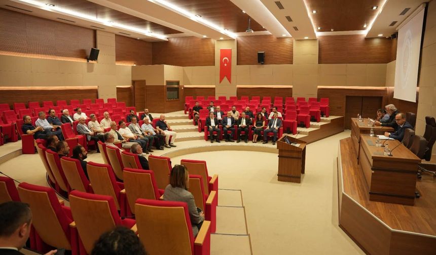 İş İnsanlarına İş Dünyası Ve Yapay Zeka Konulu Sunum Yapıldı