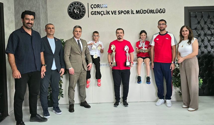 Şampiyonaya Katılacak Pentatloncular Spor Müdürünü Ziyaret Etti