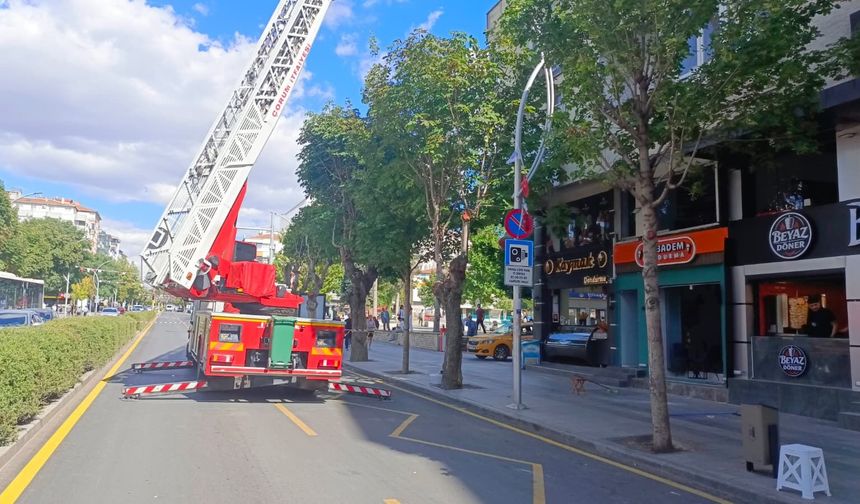 Az Kalsın Facia Yaşanıyordu! Ekipler Müdahale Ediyor