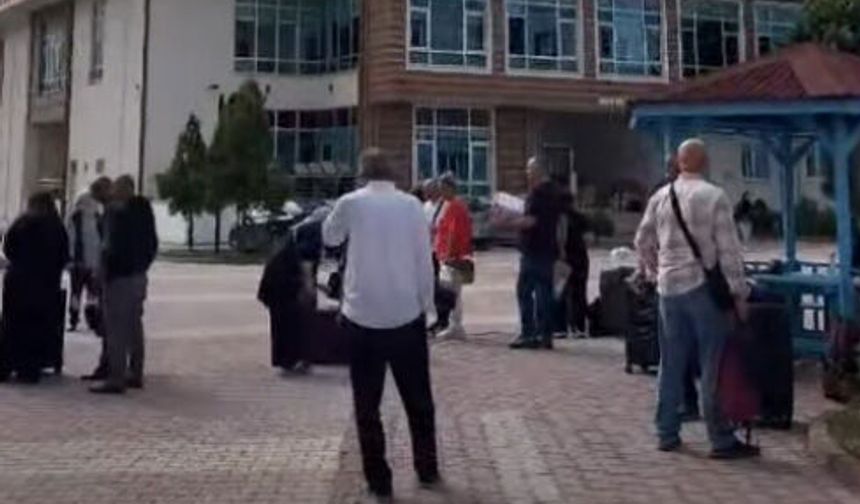 Yurtlar Öğrencilere Kapılarını Açtı