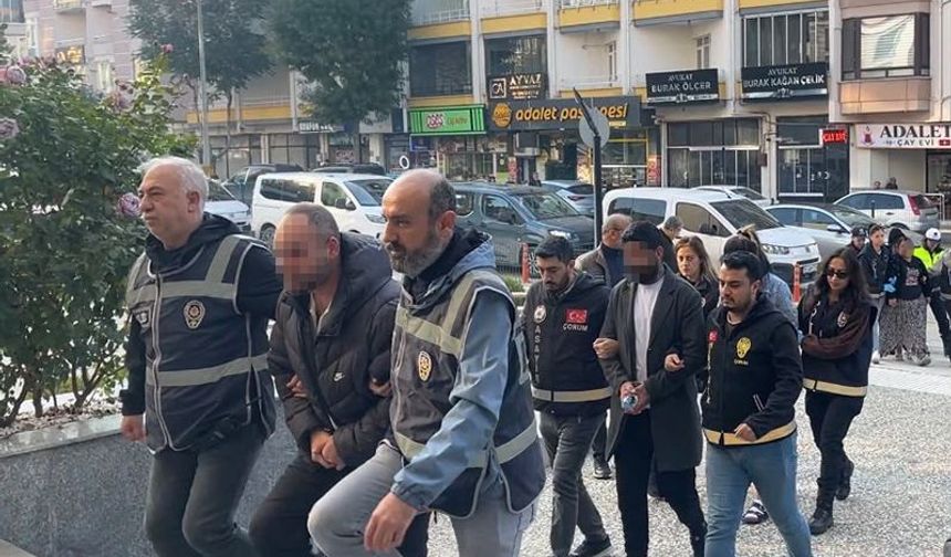 Sanayi ve inşaatlardan hırsızlık yaptıkları iddiasıyla 12 kişi adliyeye sevk edildi