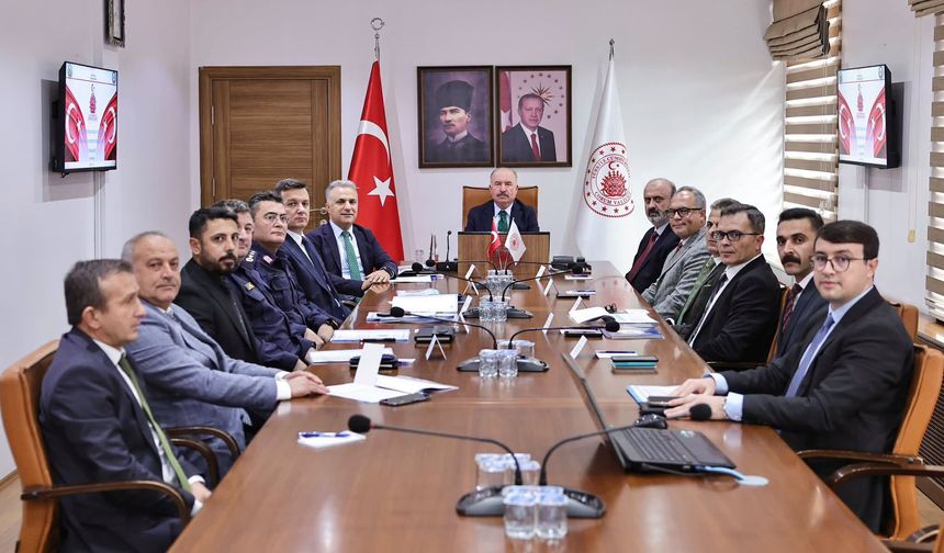 Üniversite çevresinde güvenlik tedbirleri değerlendirildi
