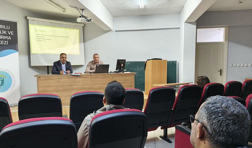 Okul Yöneticilerine Yönelik Bilgilendirme Toplantısı Gerçekleştirildi