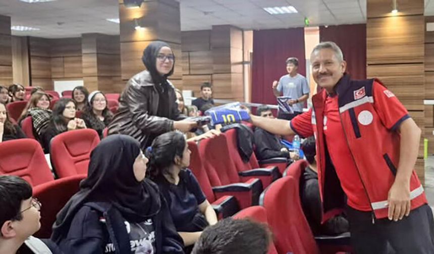 Ömer Derindere Fen Lisesi’nde afet farkındalık eğitimi