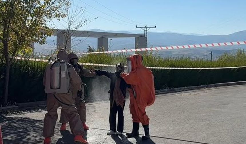 AFAD sağlık personelini eğitiyor