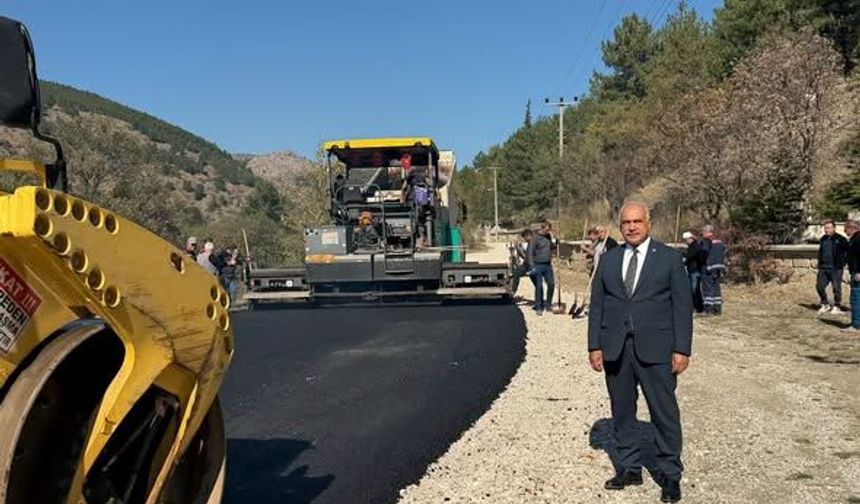 İskilip Belediyesi ilçeye 2 bin ton sıcak asfalt serdi