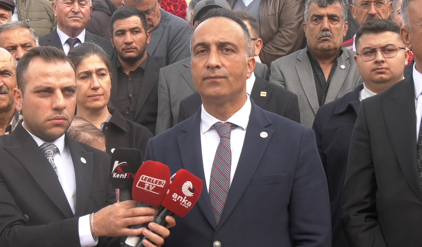 Solmaz’dan iktidara Cumhuriyet eleştirisi: “Rejime ne kadar zarar verilirse ülkemiz o kadar sıkıntıya giriyor”