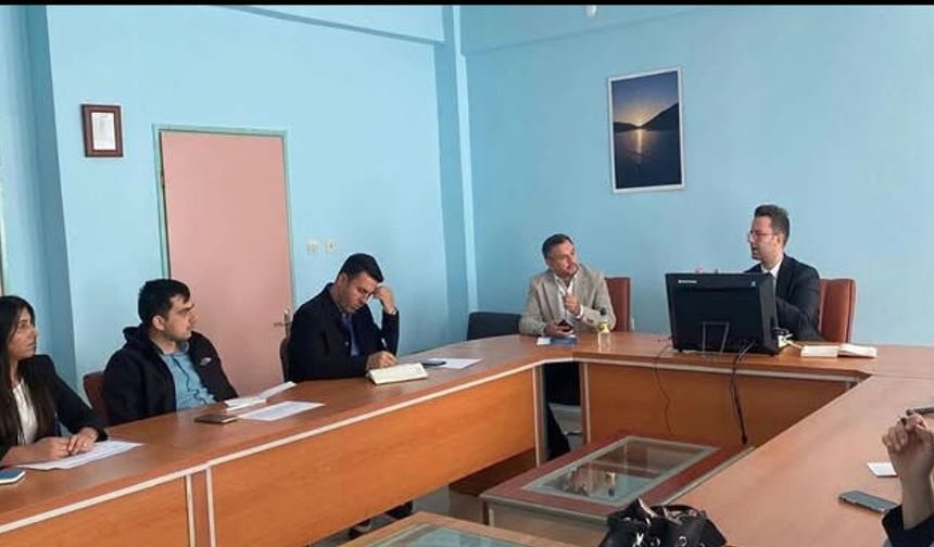 Kargı’da okul yöneticilerine MEBBİS ek ders bilgilendirmesi