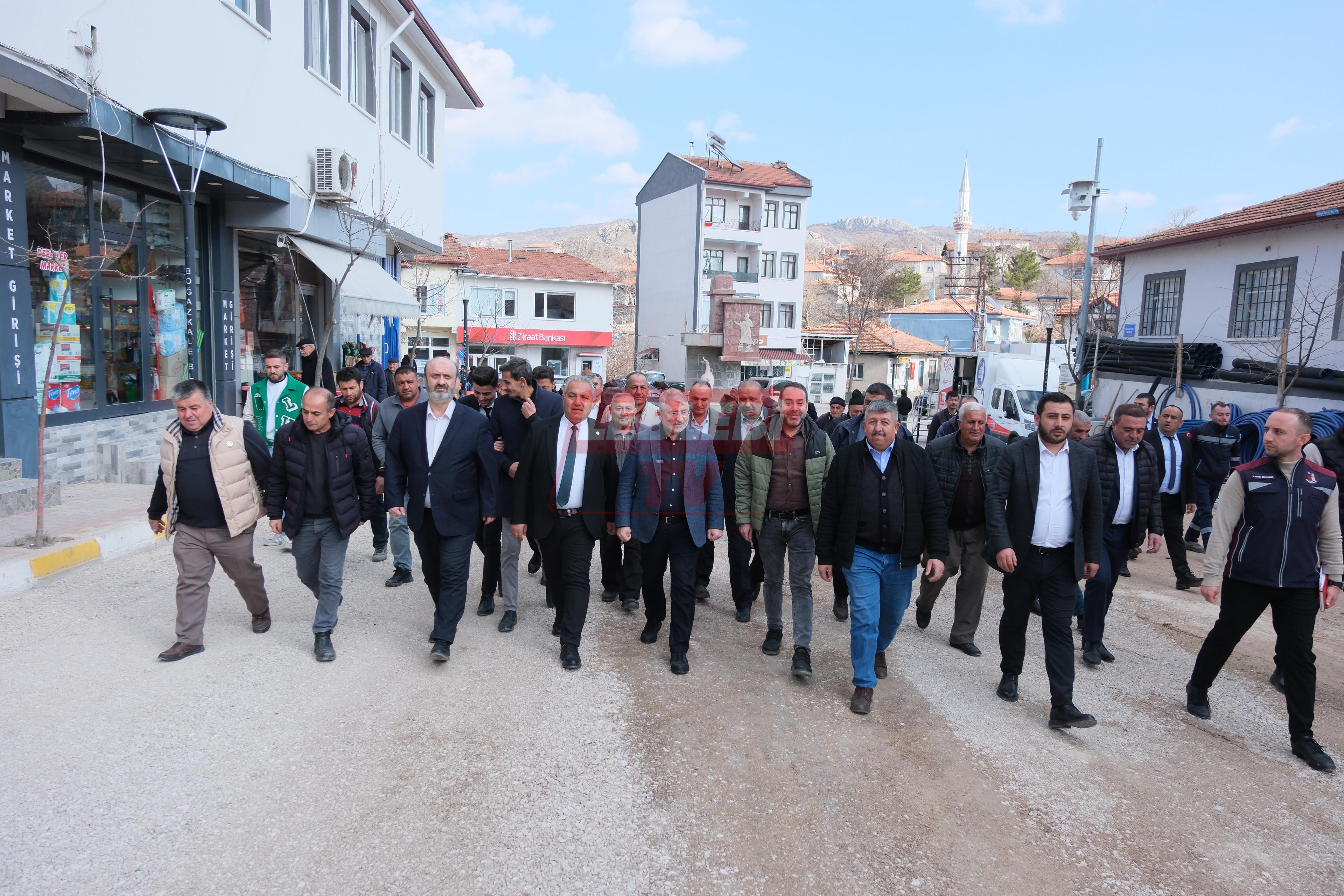 Çorum Belediyesi’nden Boğazkale’ye Asfalt Desteği (3)