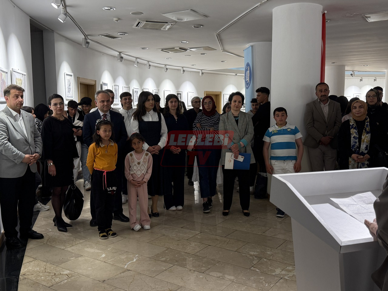 Özgün Baskı Resim Sergisi Açıldı (1)