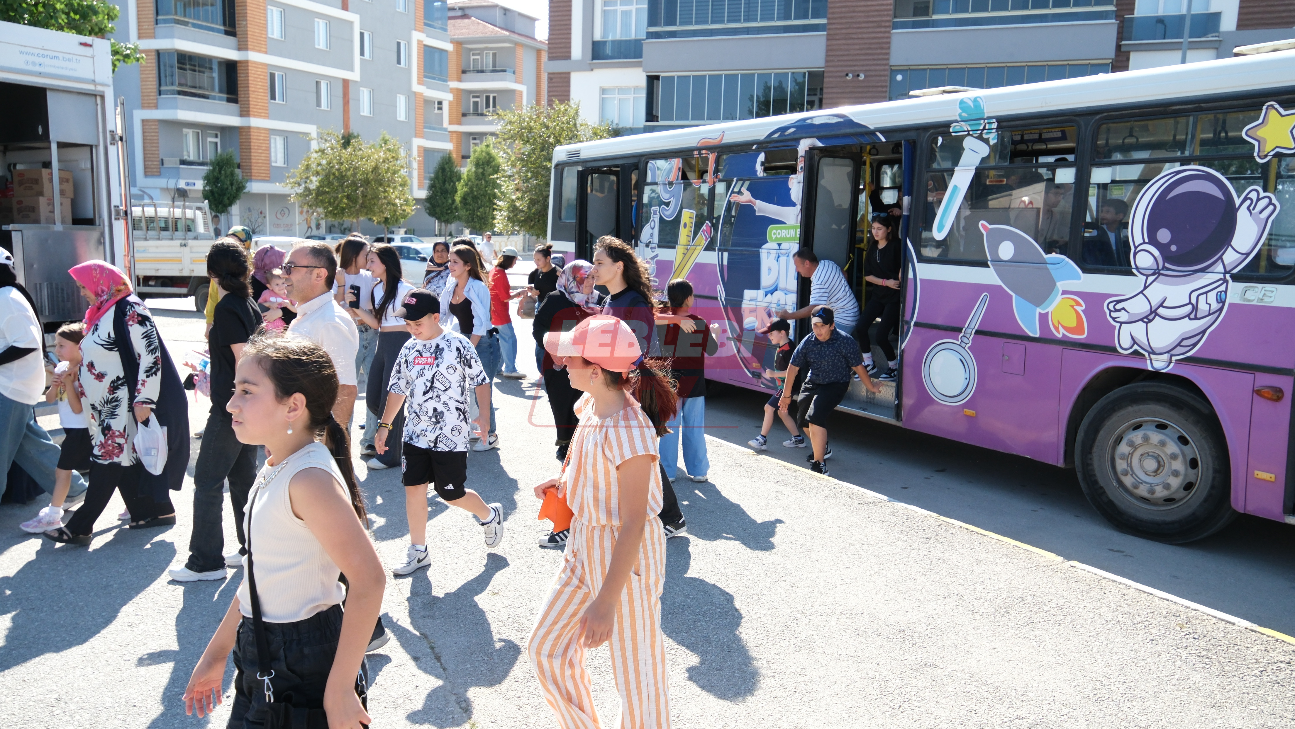 Belediyeden 700 Çocuğa Lunapark Etkinliği (1)